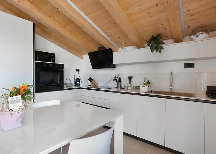 La Terrazza Di Elisabetta Апартаменты *