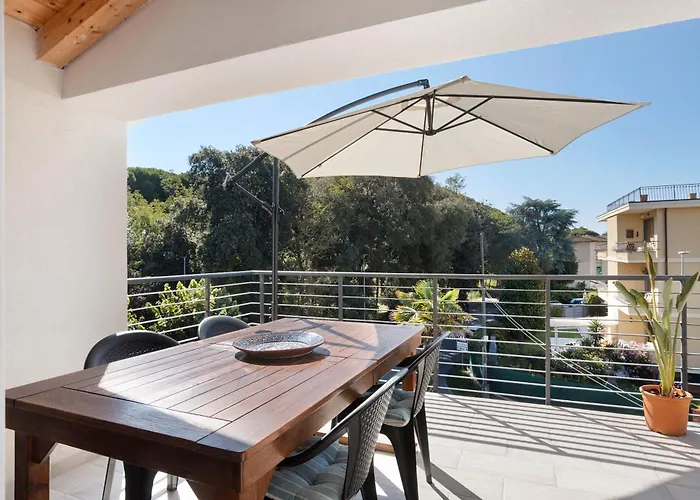 La Terrazza Di Elisabetta Appartement Viareggio